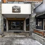 Apartment Neves - Location: Joli 4 Personnes Dans Un Quartier Anime Et Jeune Val Thorens