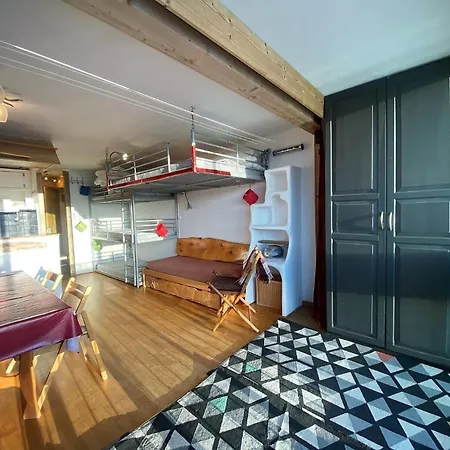 Neves - Location: Joli 4 Personnes Dans Un Quartier Anime Et Jeune *