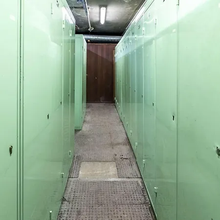 Neves - Location: Joli 4 Personnes Dans Un Quartier Anime Et Jeune