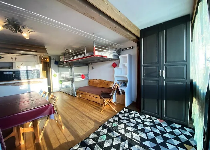 Neves - Location: Joli 4 Personnes Dans Un Quartier Anime Et Jeune شقة فال تورُن